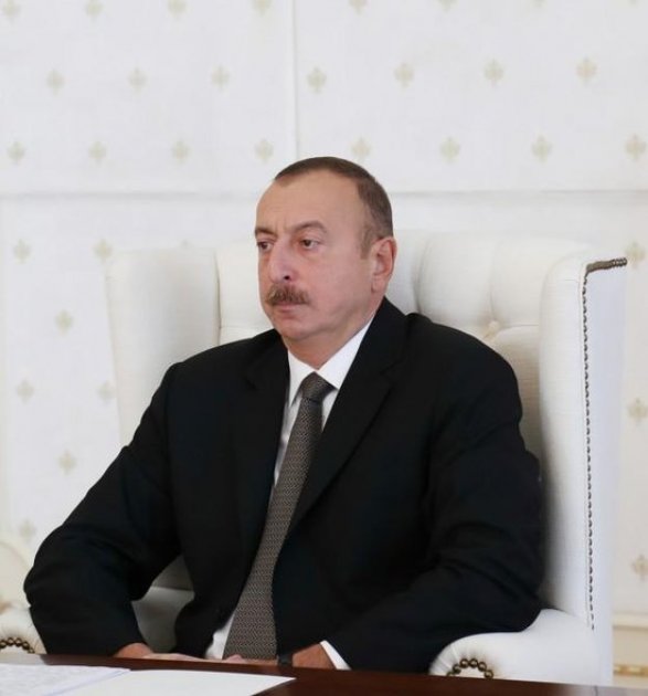 Ильхам Алиев настраивает цифровое правительство