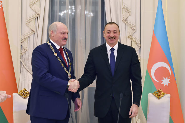 Лукашенко поздравил Ильхама Алиева