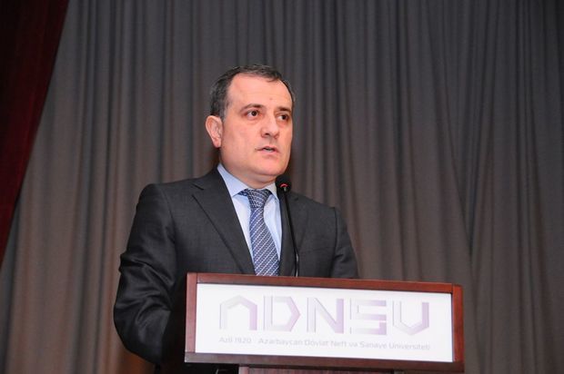 Министр: В Баку сдадут новое общежитие для студентов