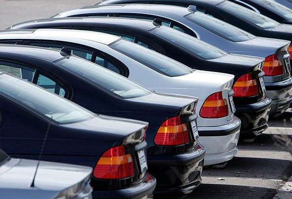 Азербайджан повысил импорт автомобилей в 2,7 раза