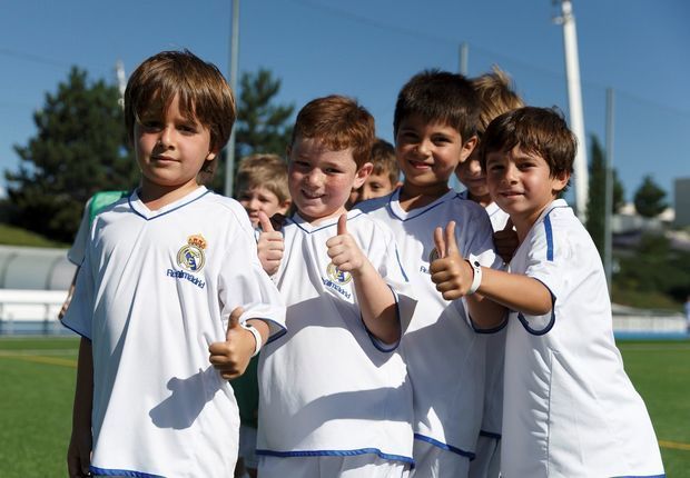 «Реал» открывает в Баку футбольную школу