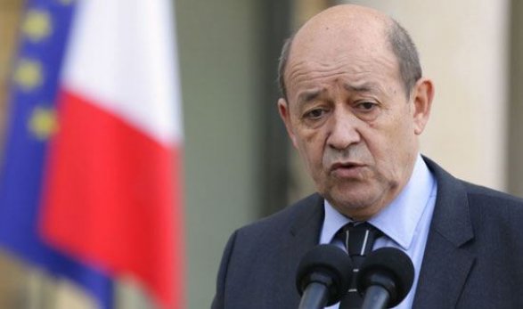 Глава МИД Франции едет в Баку