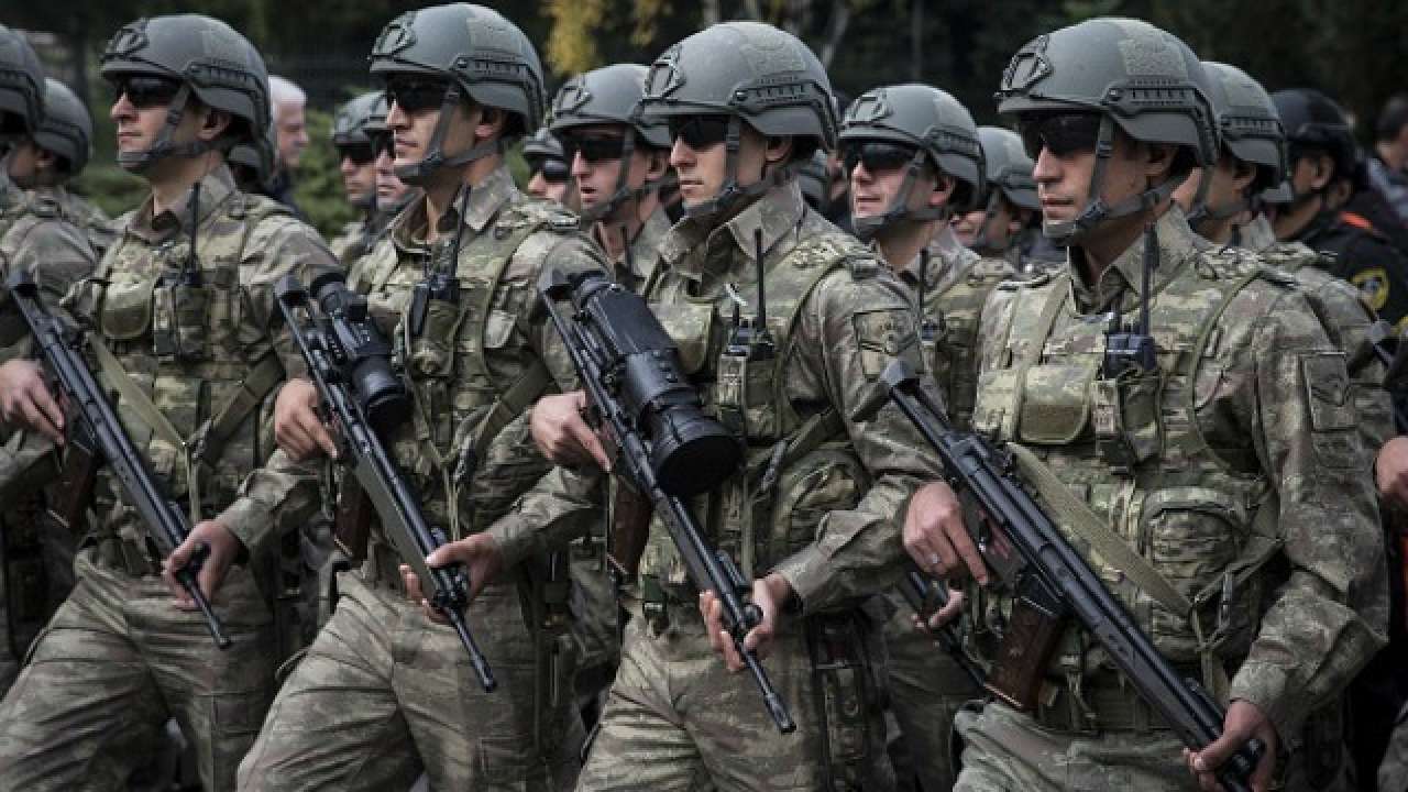 Массовое отравление военных в Турции