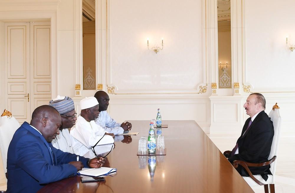 Президент принял главу МИД Гамбии