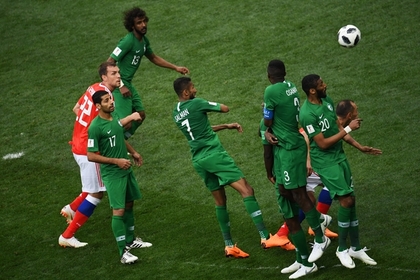Саудовских футболистов накажут за проигрыш россиянам