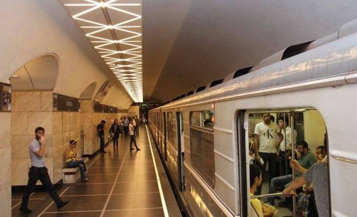 Bakı metrosundan yeni görüntülər yayıldı - FOTOLAR