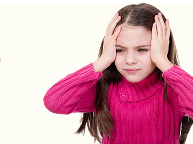 Ребенок 3 года болит голова. ВСД У детей. ВСД У детей симптомы. Симптомы сосудистой дистонии у детей. Вегето-сосудистая дистония у детей симптомы.
