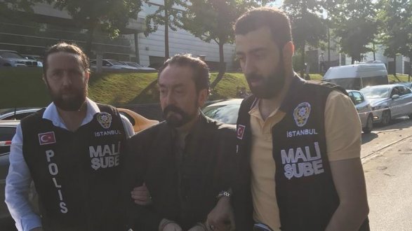 В Турции задержали скандально известного лидера секты