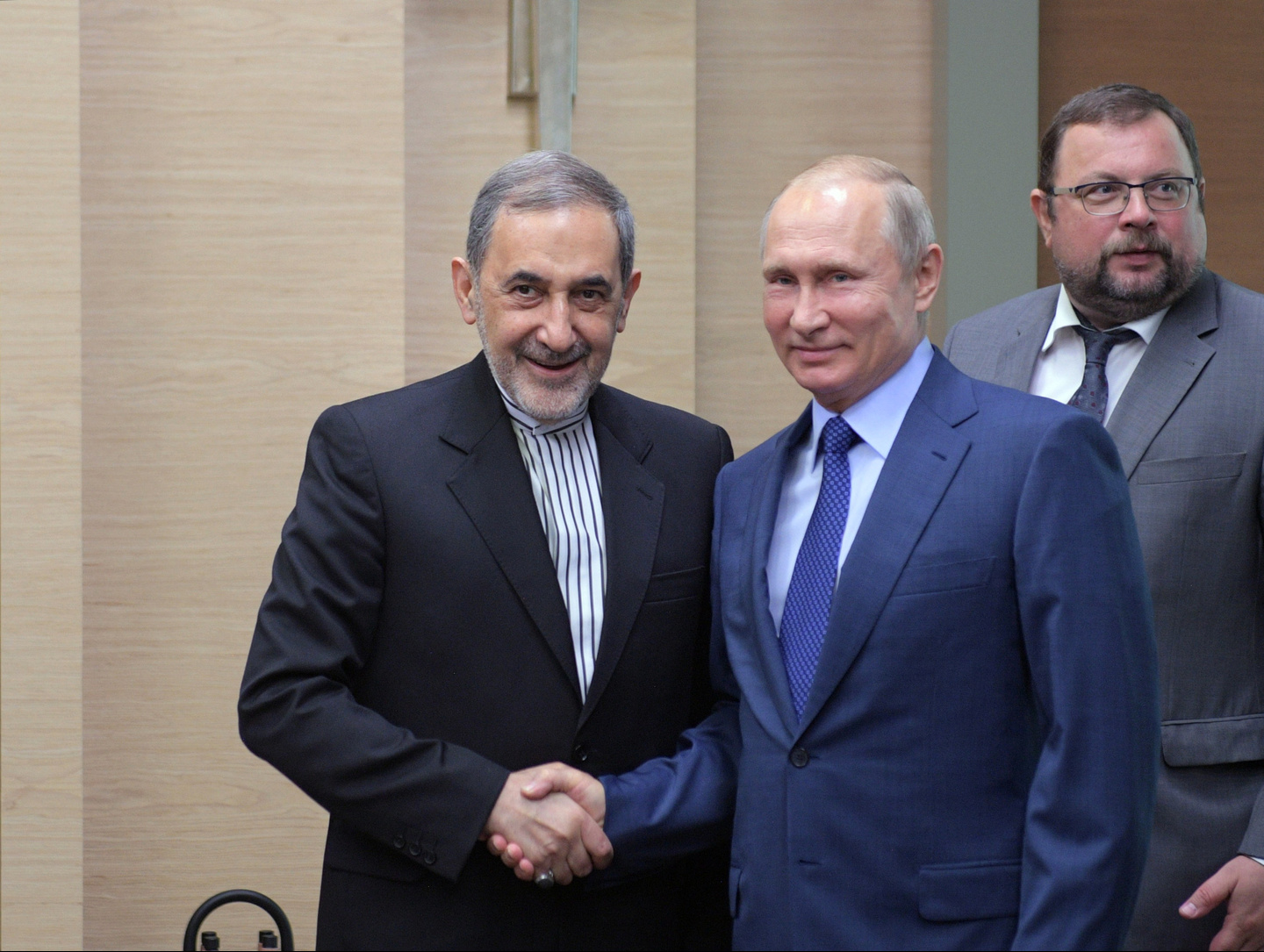 Путин провёл переговоры с советником верховного лидера Ирана