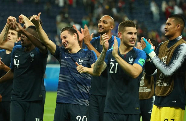Игроки сборной Франции не хотят уезжать из России