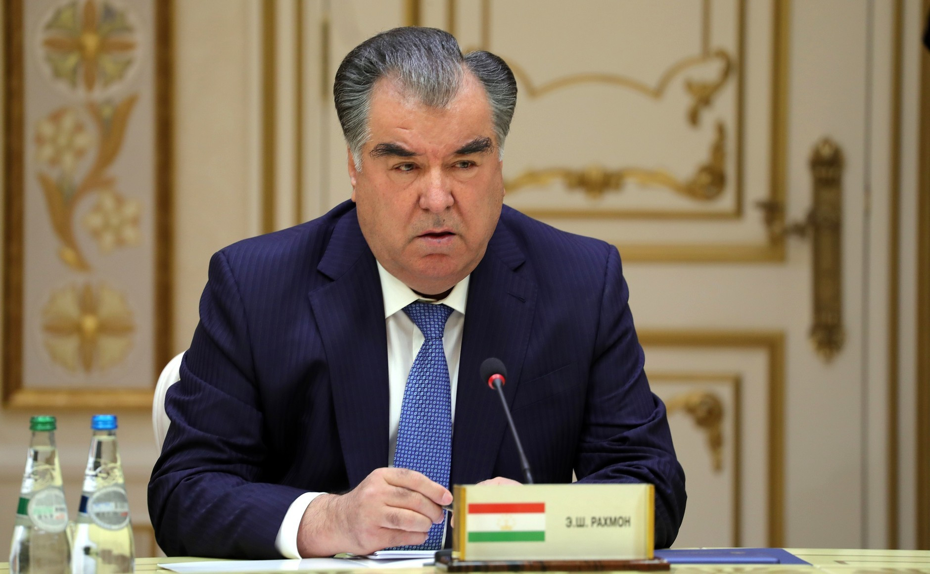 Президент Таджикистана посетит Азербайджан