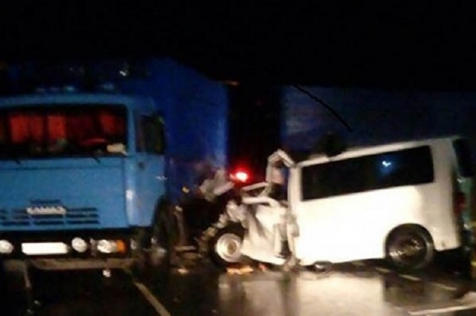 Dağıstana azərbaycanlılar qəzaya düşdü: 2 ölü, 10 yaralı