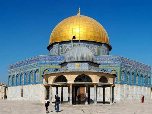 Глава Палестины призвал открыть мечеть Аль-Акса
