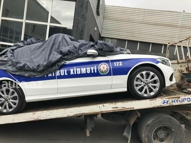 Yol polislərinə yeni avtomobillər gətirildi – VİDEO