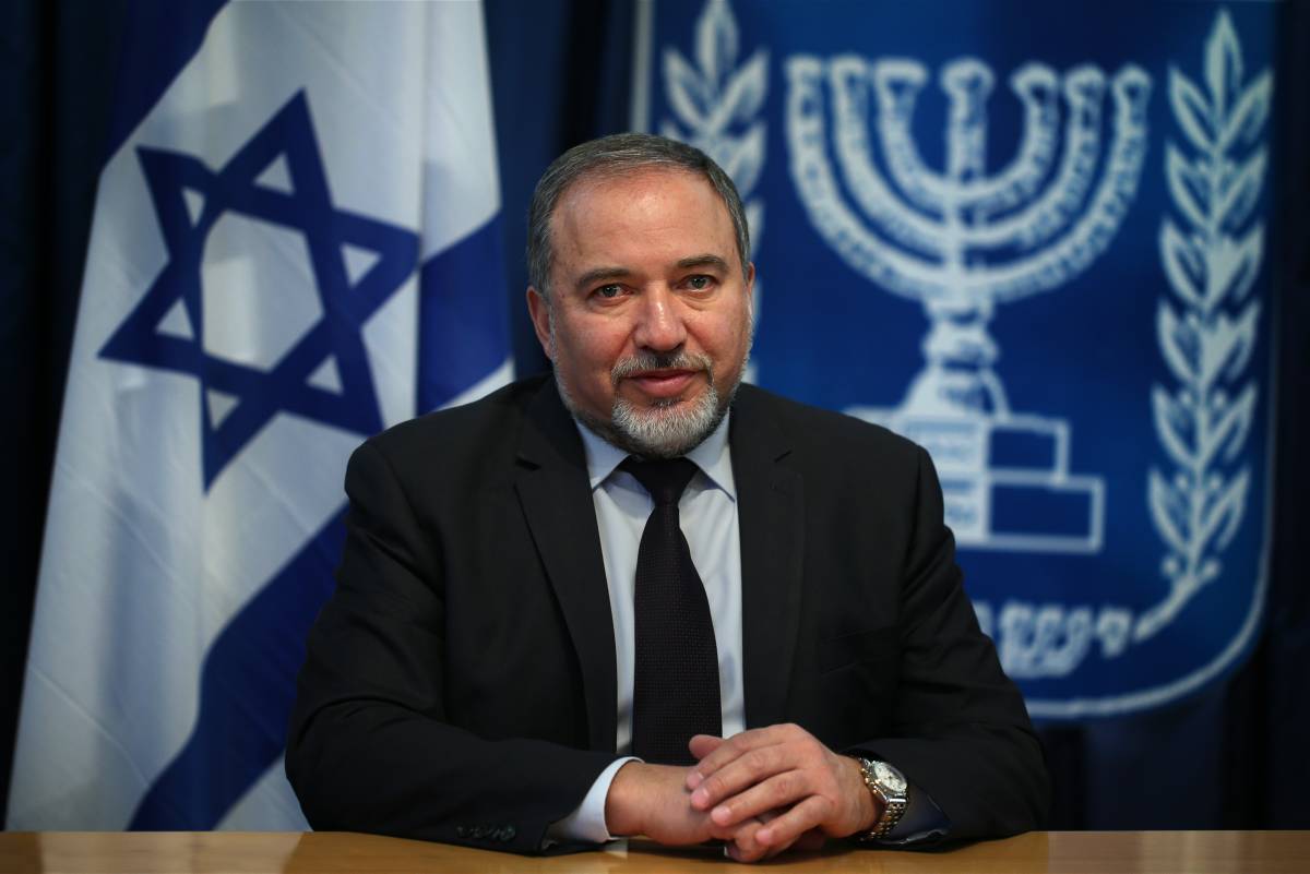 Министр обороны Израиля едет в Азербайджан