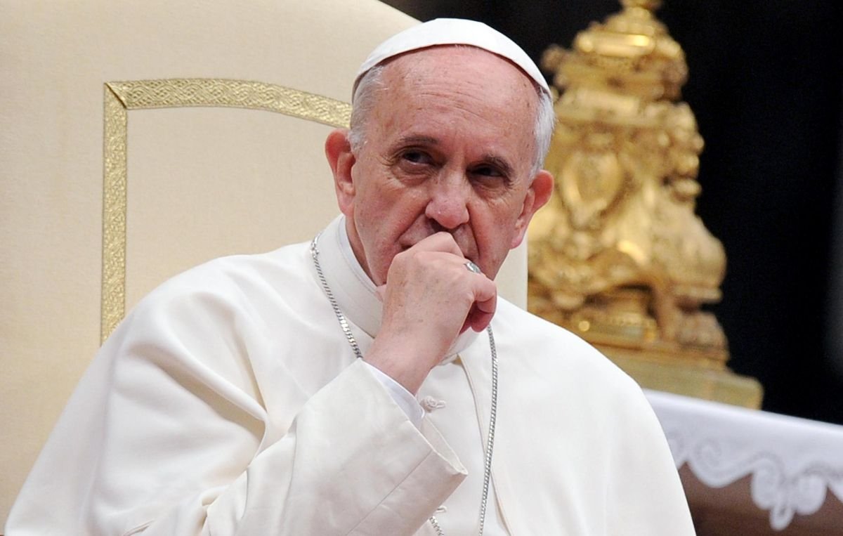Папа разберется с американским епископом-педофилом