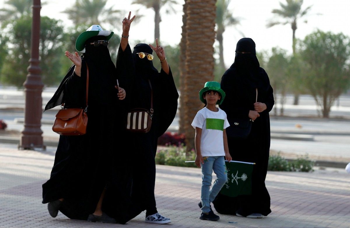 Женщины в Саудовской Аравии смогут стать пилотами