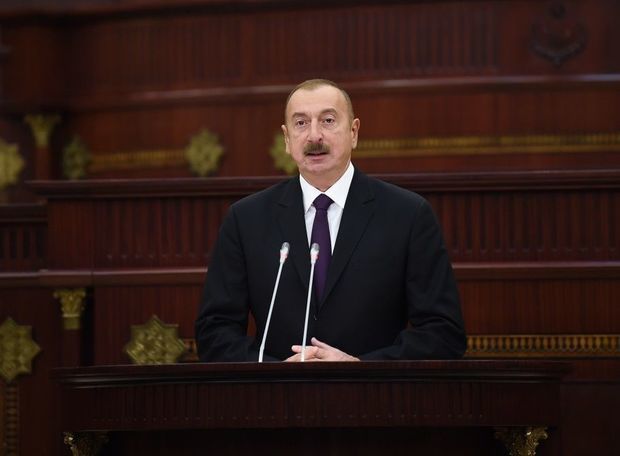 Ильхам Алиев: Армения постепенно все больше слабеет