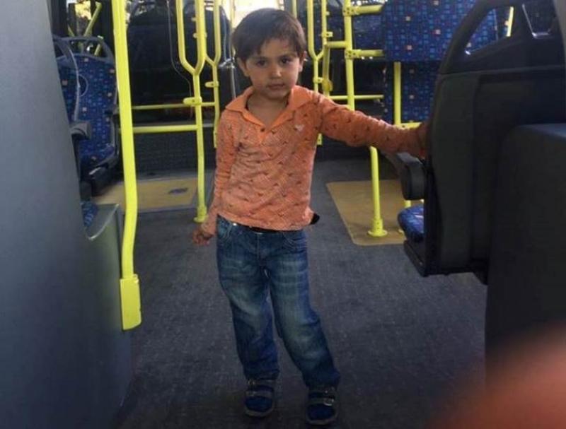 Bakıda avtobusda sahibsiz uşaq tapılıb