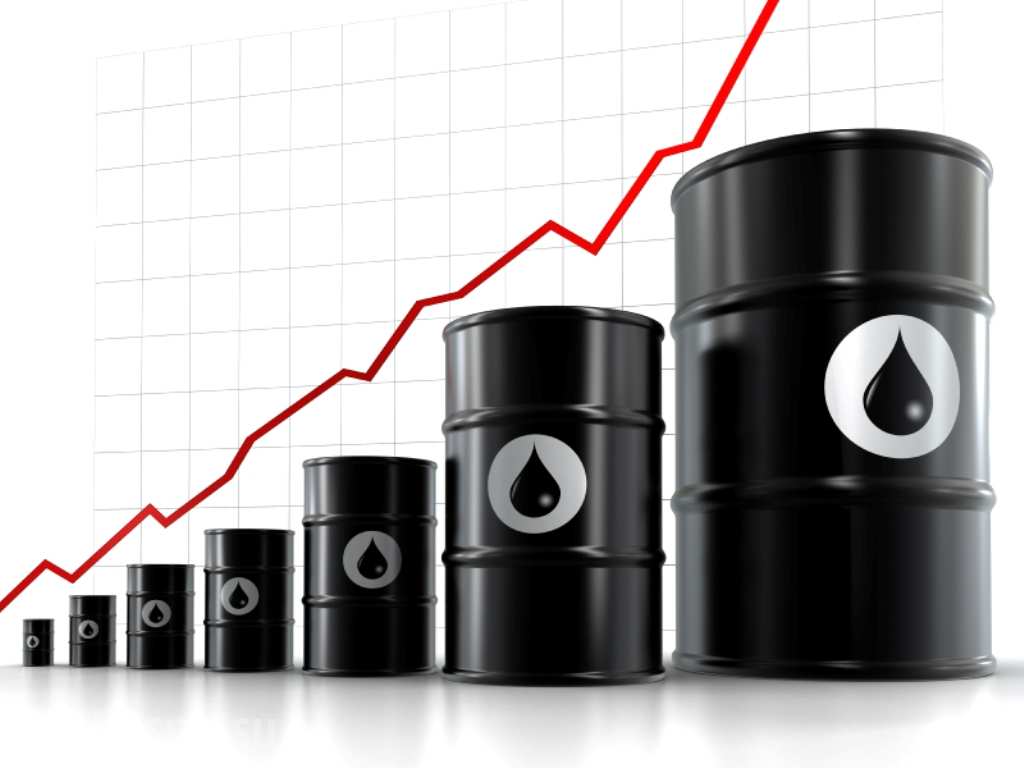 Эксперт: Цены на нефть могут повыситься до 90 долларов за баррель