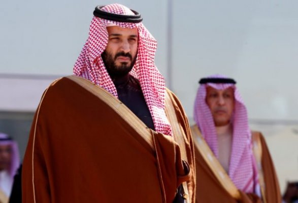 Саудовский принц спрятался от журналистов