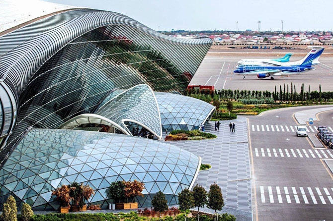 Аэропорт Гейдар Алиев признали одним из самых необычных в мире - ФОТО