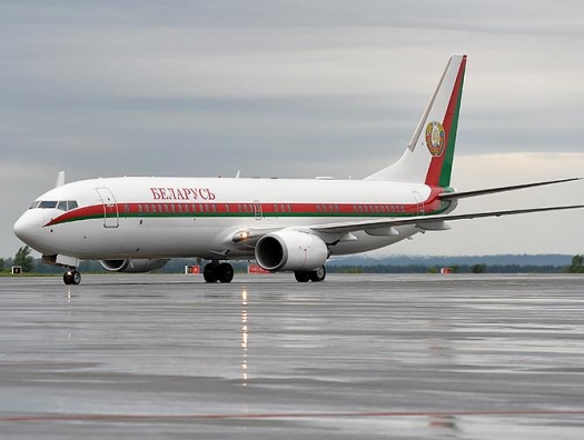Никто не хочет покупать самолет Лукашенко