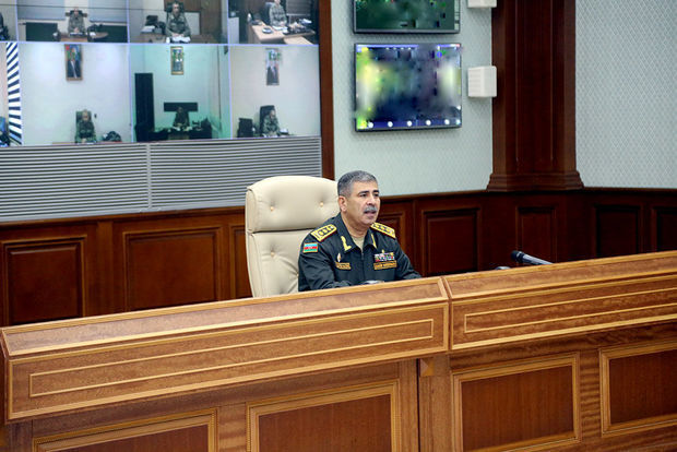 Закир Гасанов: Армия в любой момент должна быть готова к боевым операциям