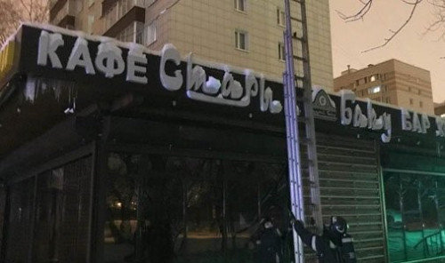 Azərbaycanlı biznesmenin kafesi yandı - VİDEO