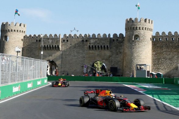 Точное время начала «Формулы-1» в Баку