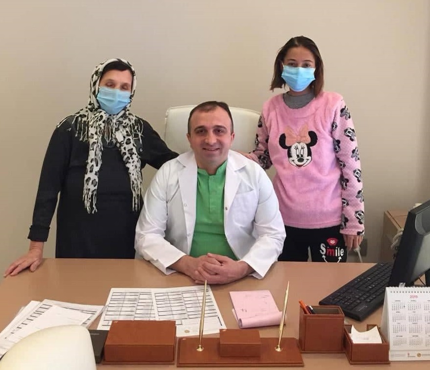 В Азербайджане пациентке пересадили почку матери