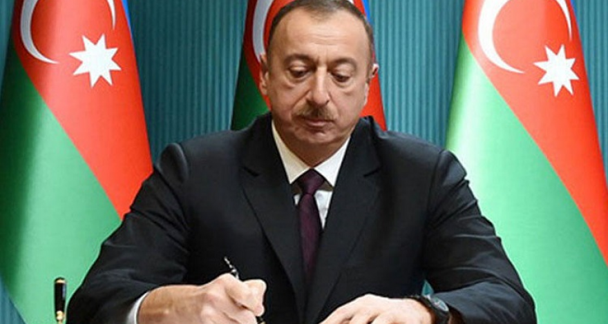 Ильхам Алиев подписал указ об эксплуатации многоквартирных зданий