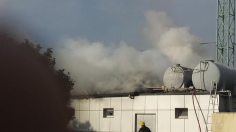 Сильный пожар в жилом доме в Баку - ФОТО - ВИДЕО