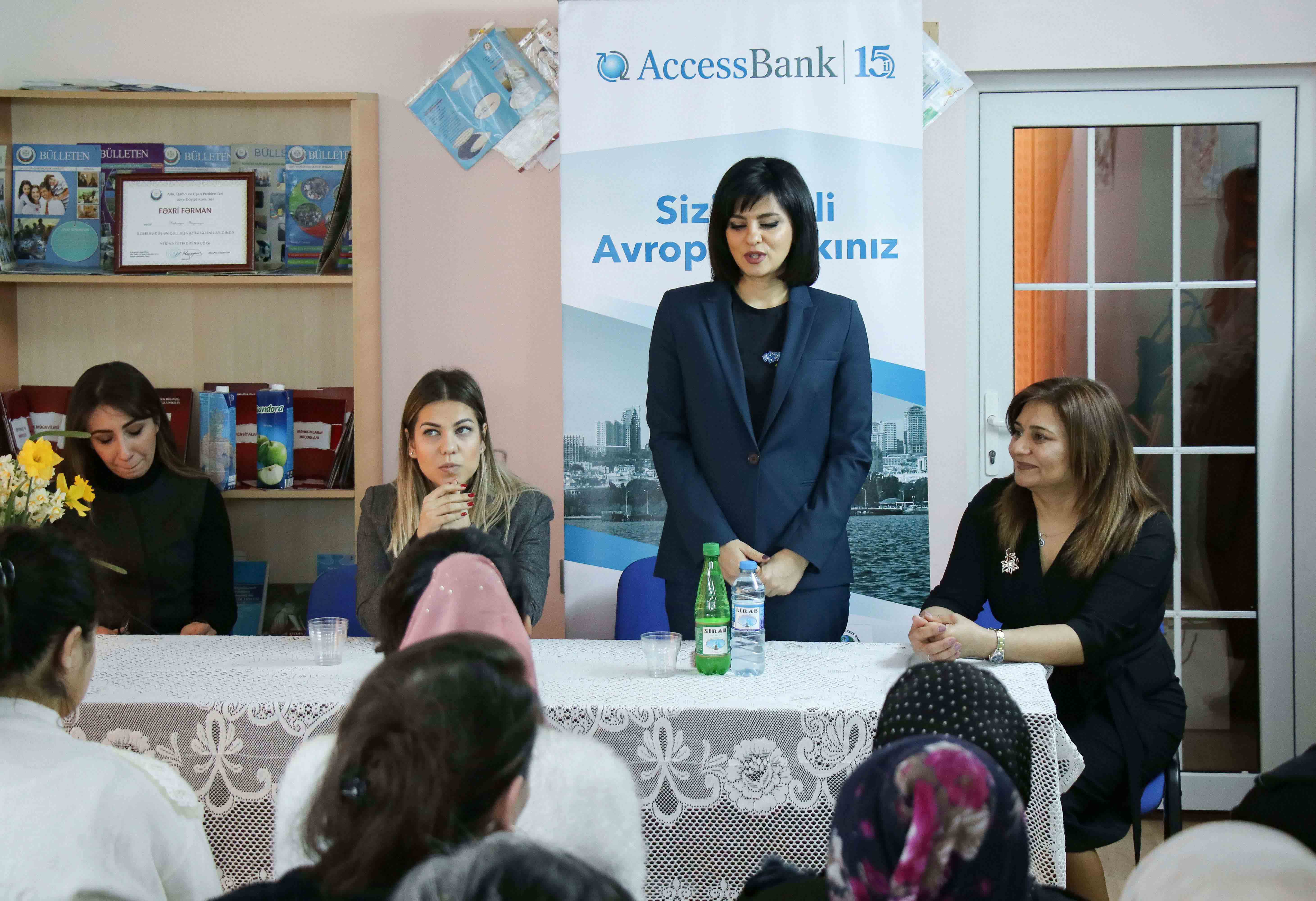 “AccessBank” порадовал женщин в регионах