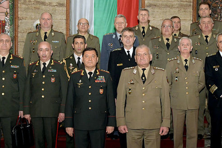 Азербайджан и Болгария расширят военное сотрудничество