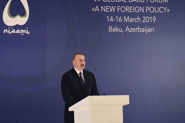 Ильхам Алиев: Азербайджан вкладывает крупные инвестиции в энергетическую безопасность