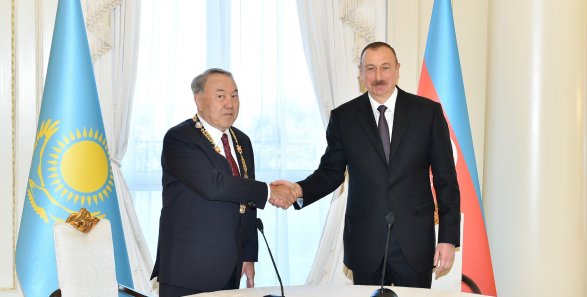 Ильхам Алиев позвонил Нурсултану Назарбаеву