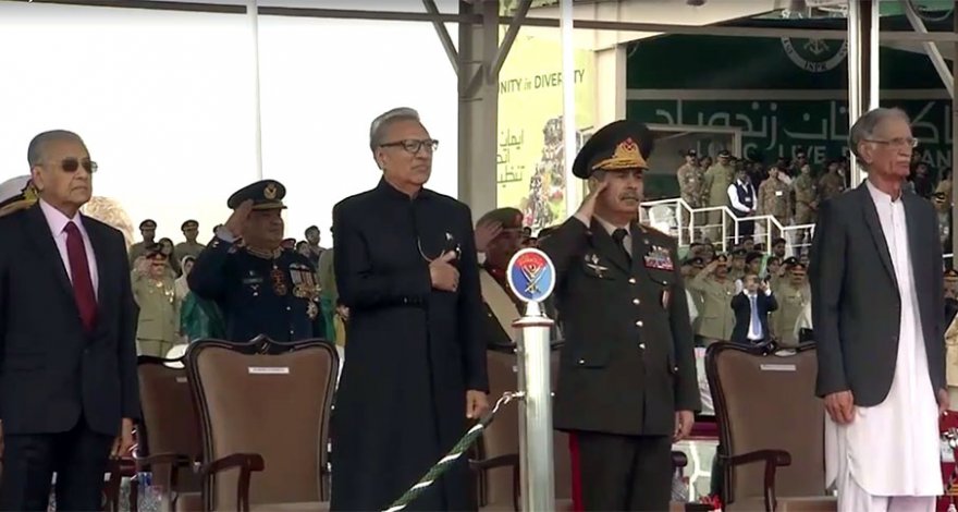 Закир Гасанов участвует в военном параде в Пакистане