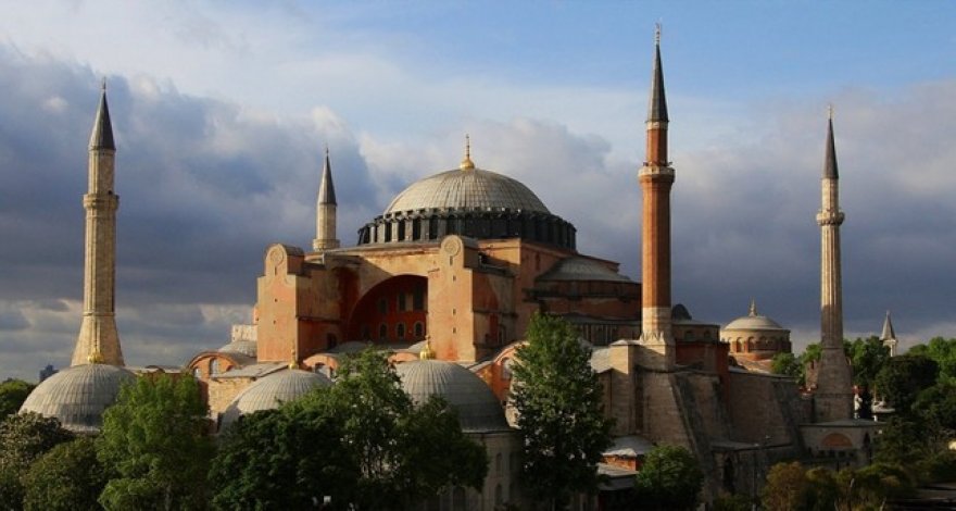 Айя-София может снова стать мечетью