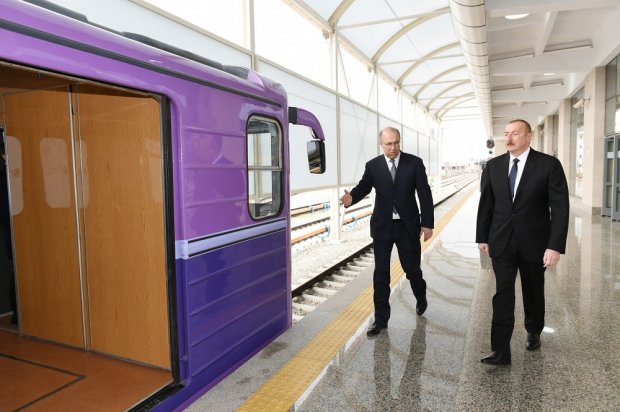 President Ilham Aliyev at Baku metro - PHOTO