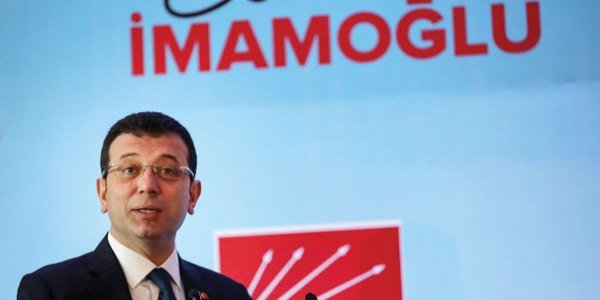 İstanbulda seçki gərginliyi bitdi: İmamoğlu mandatını alır - FOTO
