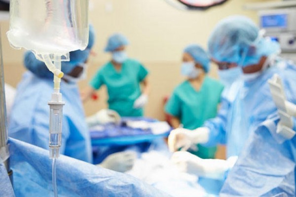 Uroloji Xəstəxanada ölüm: Həkim səhlənkarlığı gəncin həyatına son qoydu