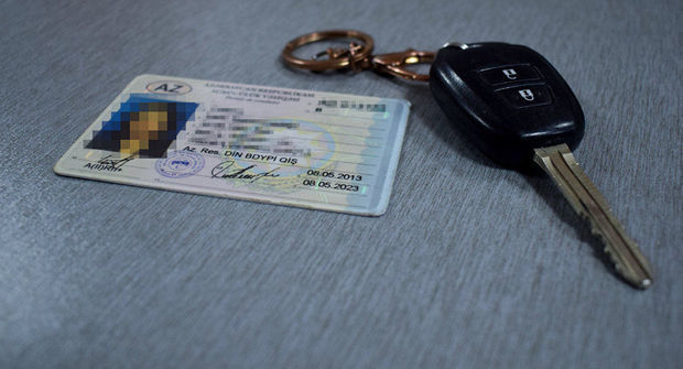 В Азербайджане упрощена замена водительских удостоверений