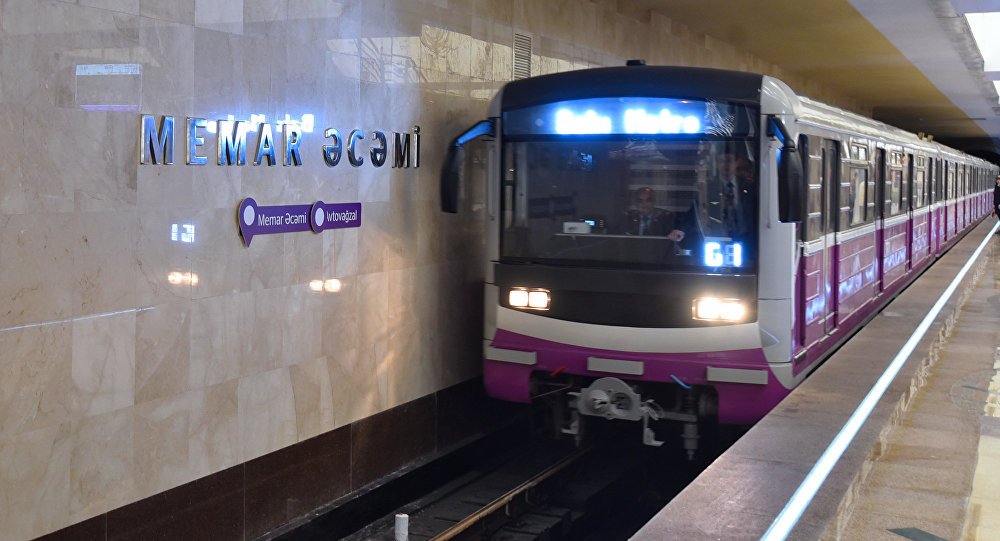 В Азербайджан начнут завозить новые вагоны метро