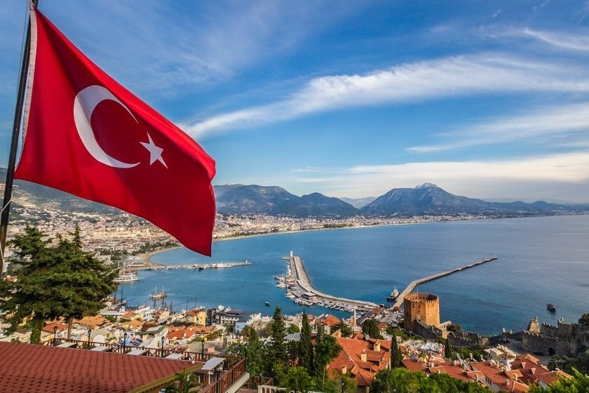 Граждане Азербайджана скупают все больше недвижимости в Турции