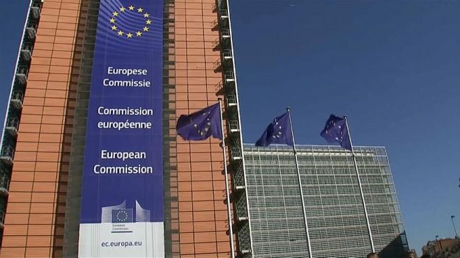 Avropa Komissiyası 5 banka 1 milyard avro cəza kəsdi