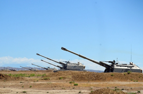 Боевые стрельбы азербайджанских артиллеристов