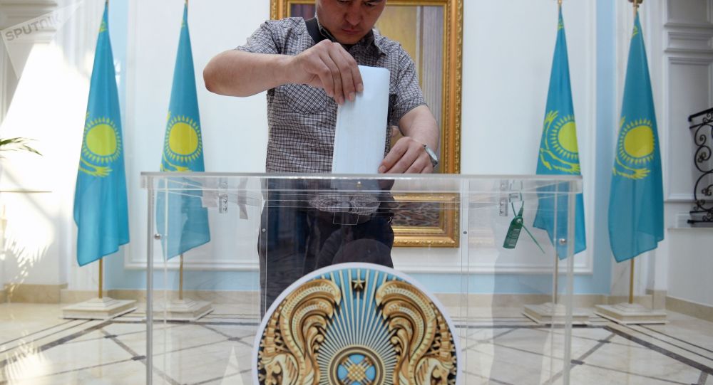Оглашены предварительные итоги выборов президента Казахстана