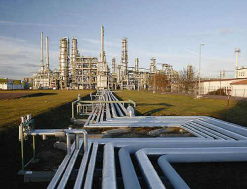 Транснефть с 1 июля ждет возобновления прокачки нефти по Баку-Новороссийск