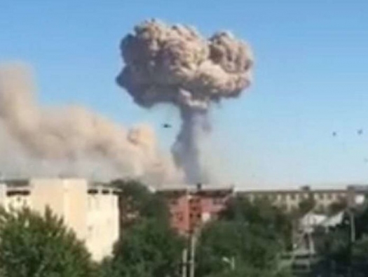 Взрыв в воинской части в Казахстане  - ВИДЕО